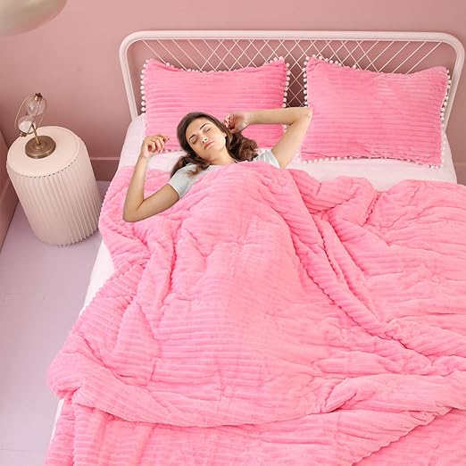 3pc Reversible Velvet Plush Comforter Set Ultra Soft Sherpa Fleece Duvet Luxury Bedding Set Include Pillow Shams Pompoms Fringe Hypoallergenic All Season Short Plush Flannel Quilt With 2 Pillowcase 20 X36 92 X106 King Size Pink White