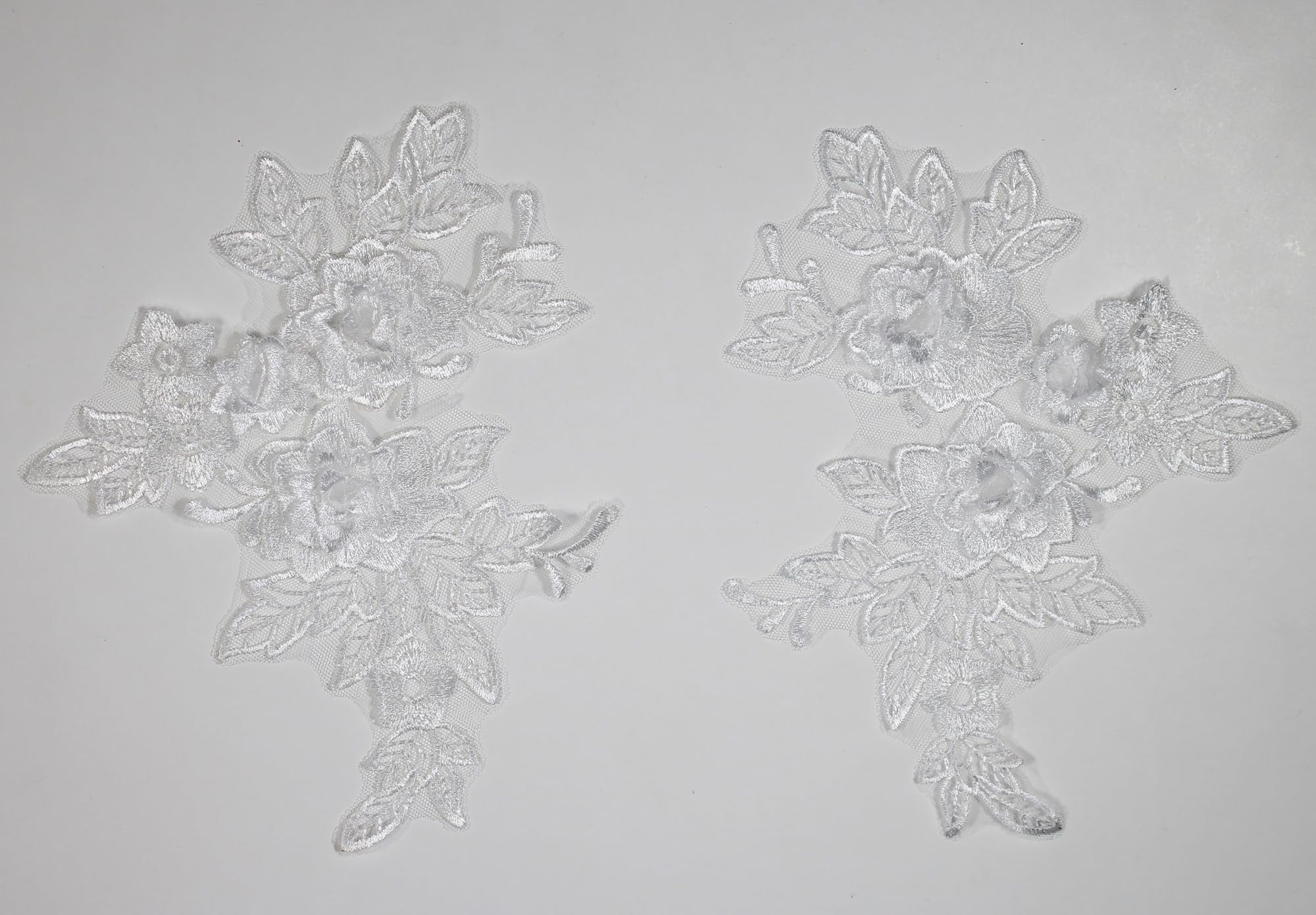 2 Pieces x 3D Lace Applique Motifs Flower Patch Mesh Sew on #5 (White)