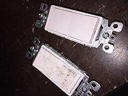 Leviton 5603-2W 15 Amp, 120/277 Volt, Decora Rocker 3-Way AC Quiet