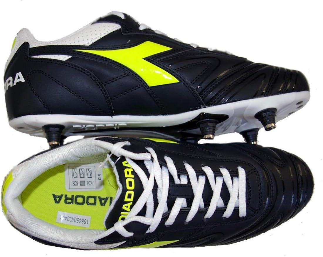 diadora futsal shoes