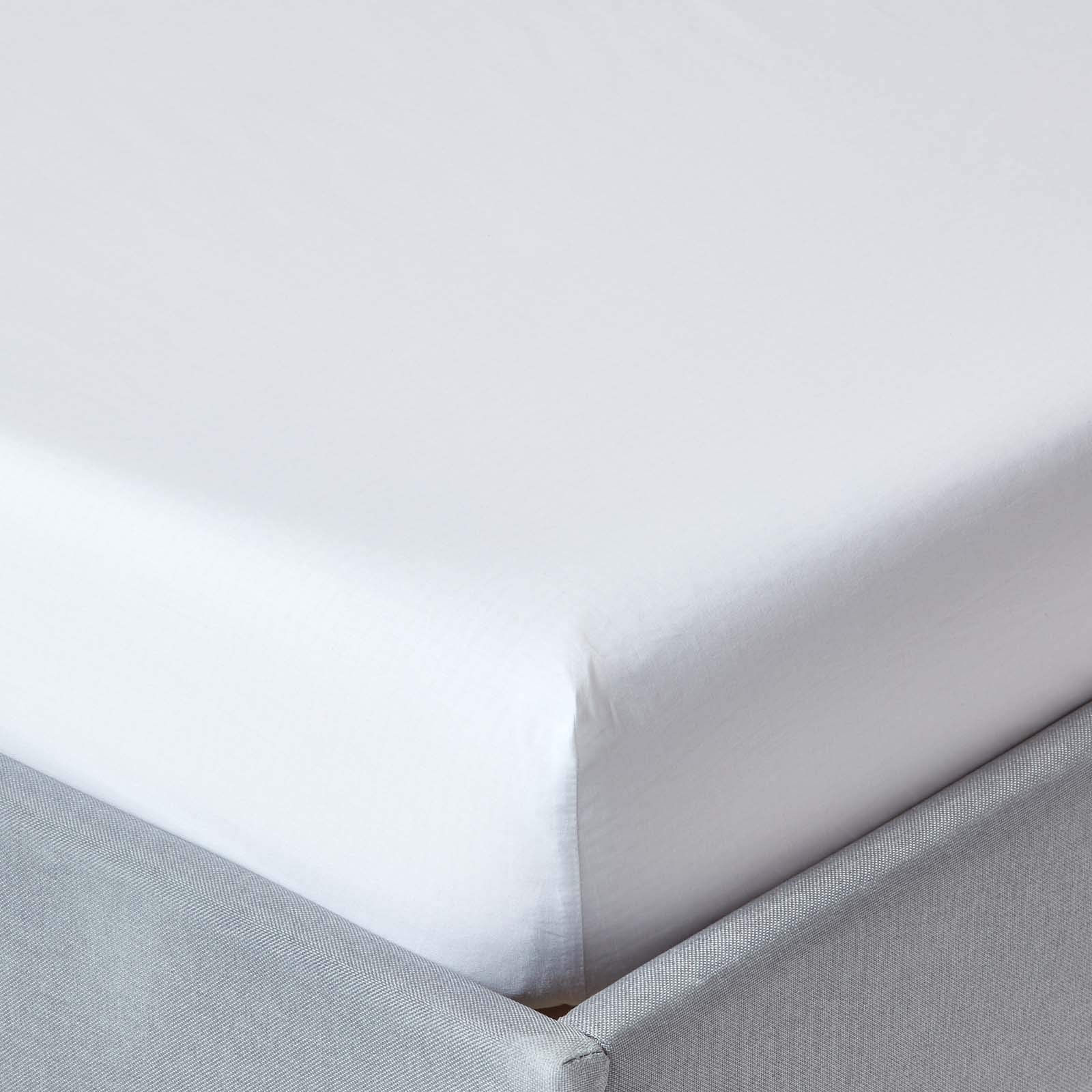 HOMESCAPES White Deep Fitted Sheet (12”) Small Double 200 TC 400 Thread Count Equivalent Pure Egyptian Cotton Bed Sheet with Fully Elasticated Skirt