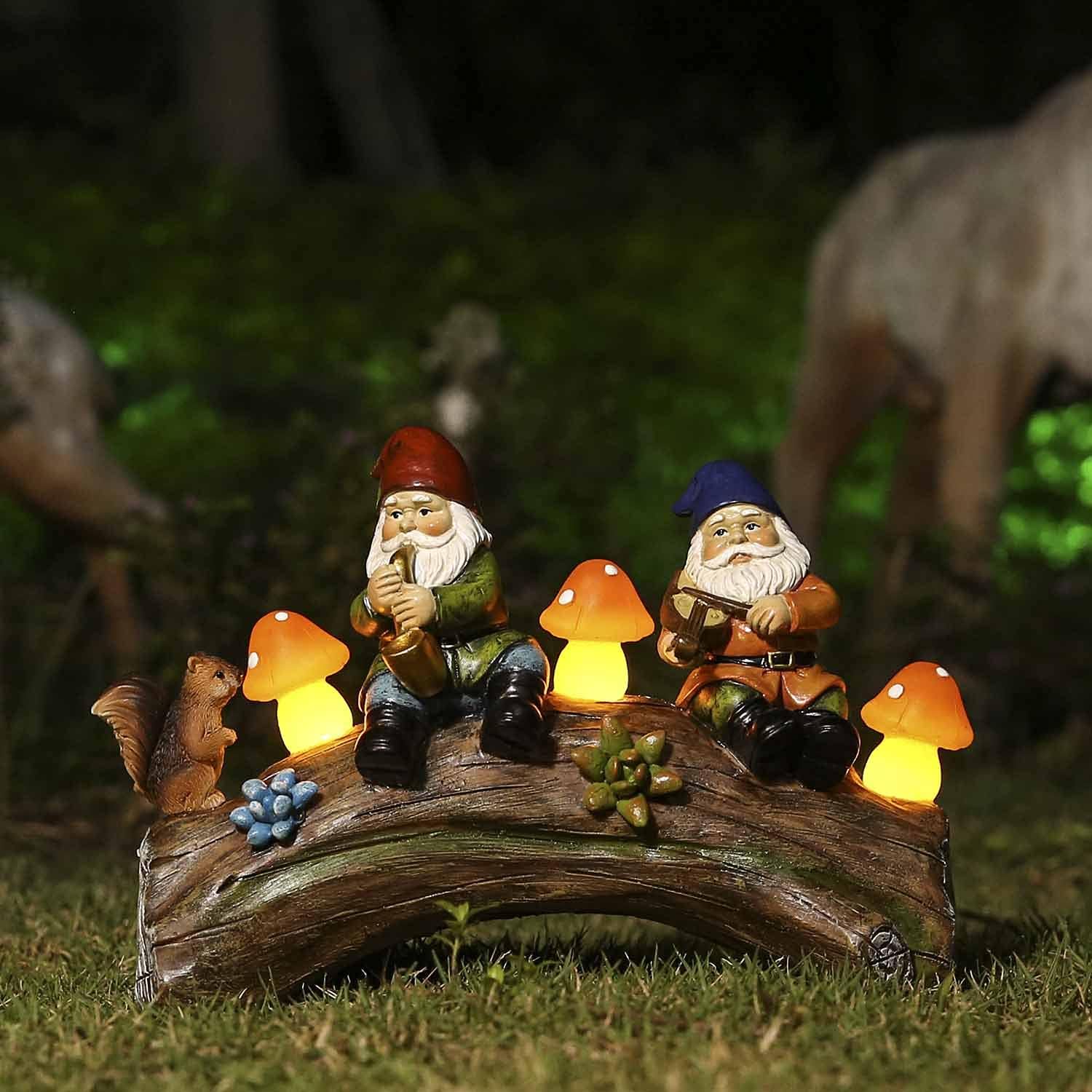 Garden Gnome Statues - Resin Squirrel Gnomes Figurine Solar LED Mushroom Lights on Log, Outdoor Spring Decorations for Patio Yard Lawn Porch, Ornament Gift