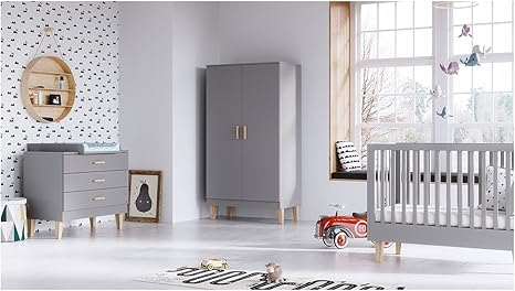 baby cot with wardrobe