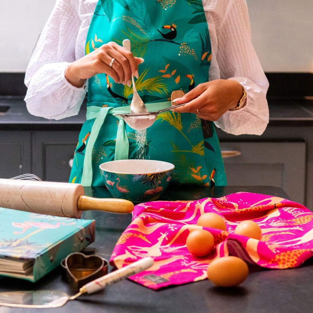 Sara Miller 295280Z Toucans Repeat Adult Apron in Presentation Box, Multicoloured - Image 4