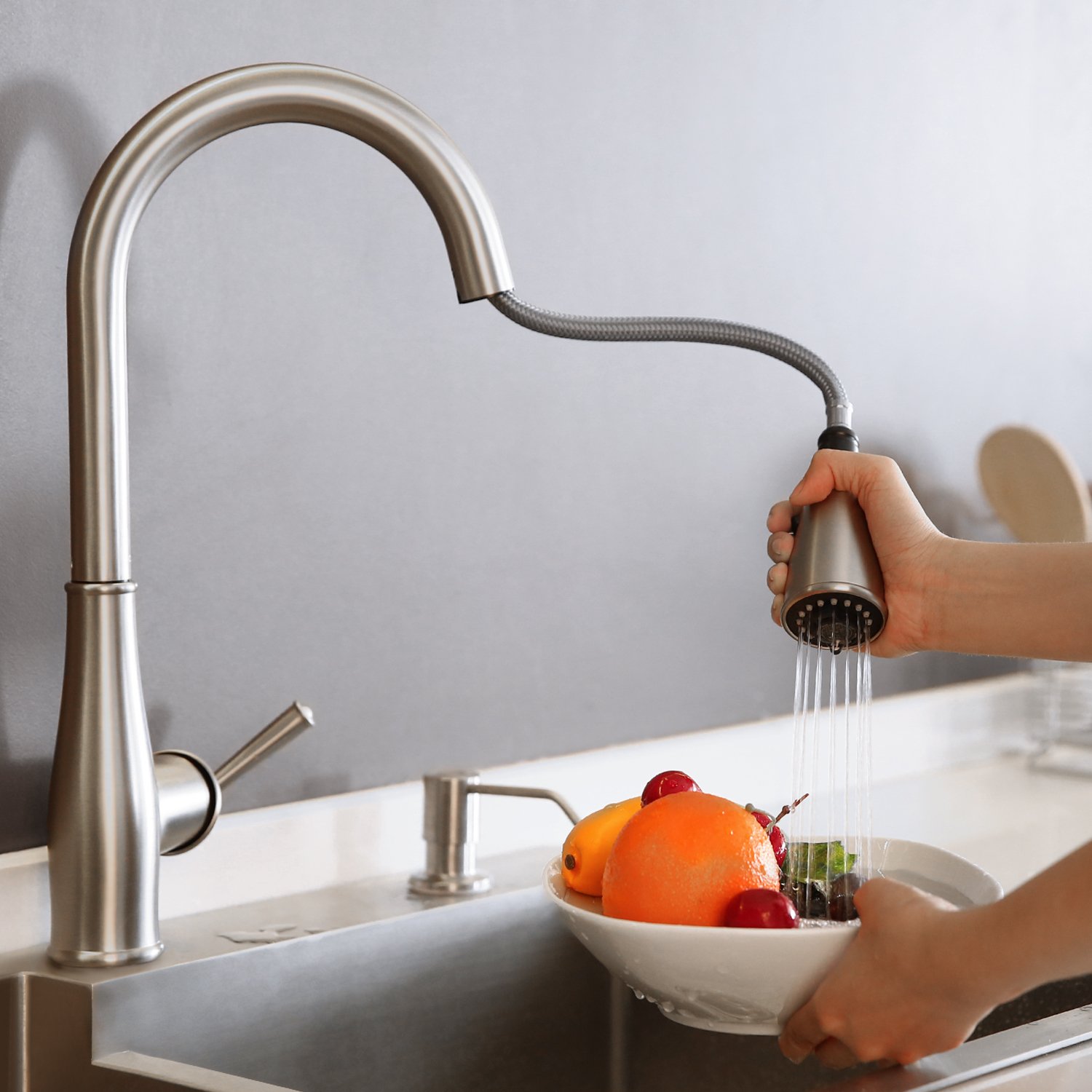 CLOFY Kitchen Sink Faucet - 3 Function Spray Single Handle High Arc Brushed Nickel Pull out Kitchen Faucet, Kitchen Sink Faucets with Pull down Sprayer