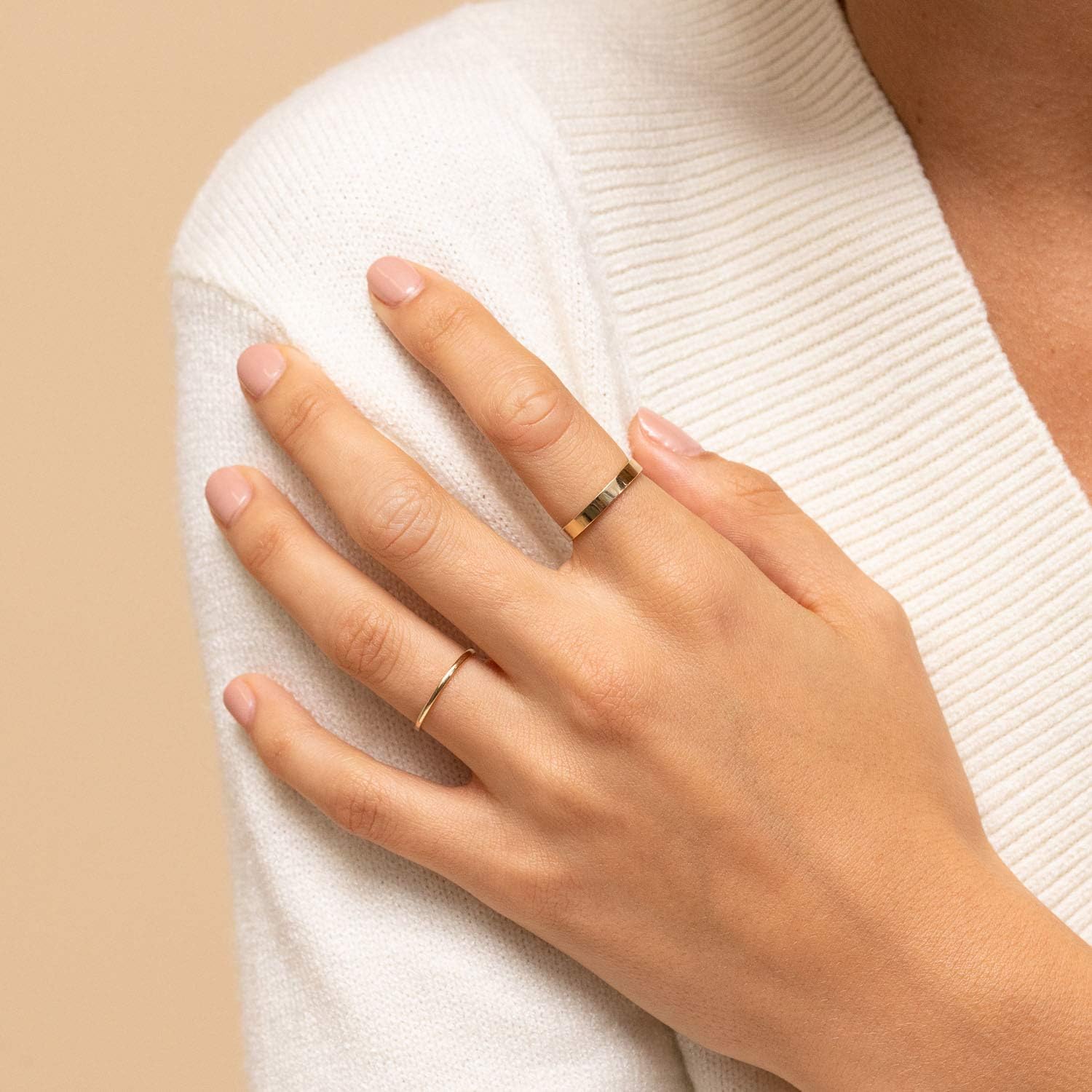 Fashion Classic 18K Gold Plated Titanium Steel Women Ring Best Gifts Couples Valentine's Day…: Clothing