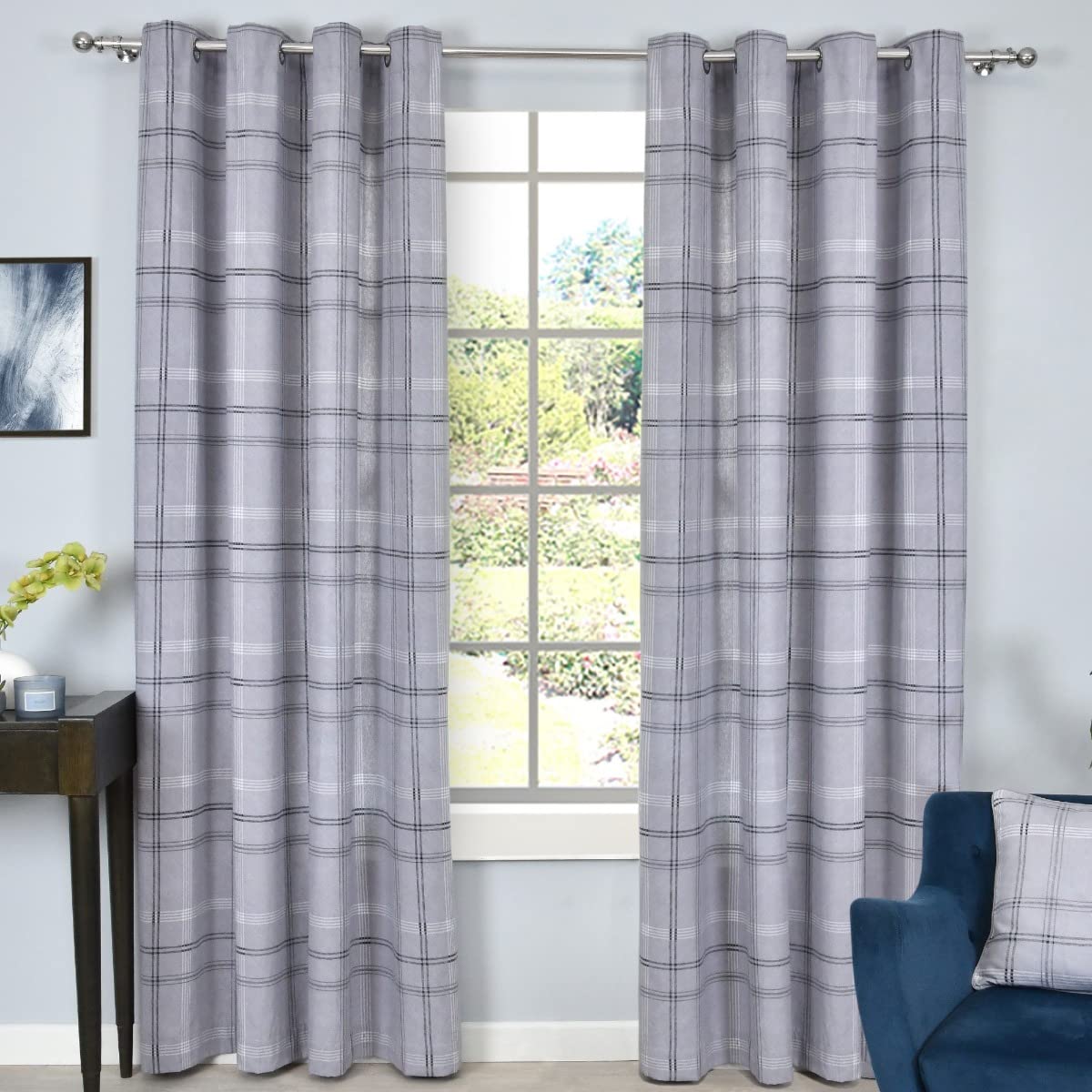 Sleepdown Printed Check Thermal Insulated Eyelet Curtains for Bedroom and Living Room - 66 x 72 - Grey - 2 Panels