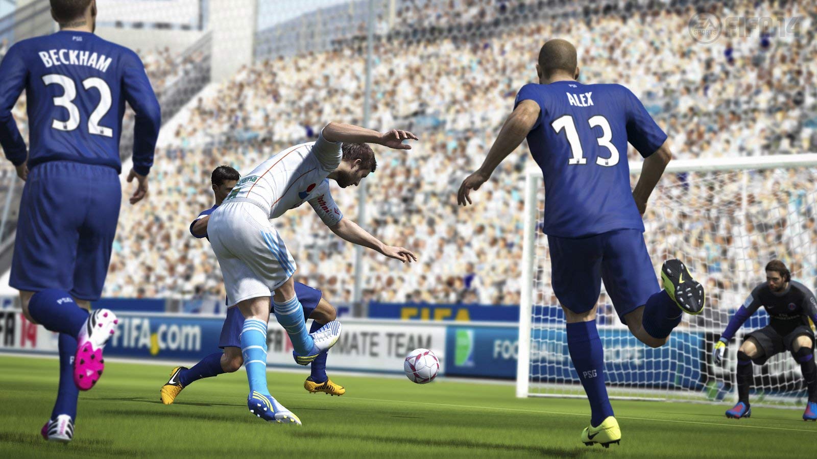 FIFA 14 - Xbox 360 (Renewed)