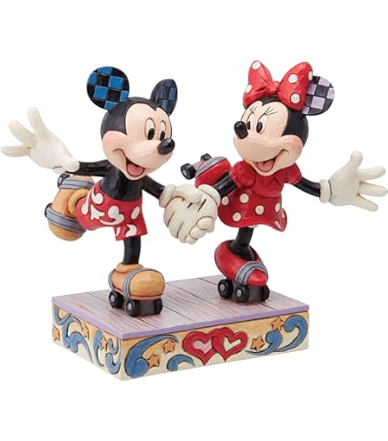 Amazon.com: Enesco Disney Showcase Mickey and Minnie Mouse