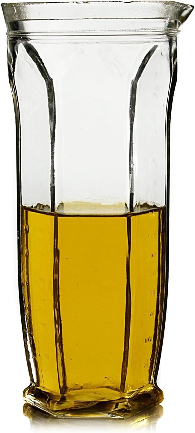Italian Style Glass Measuring Jug, 26 Ounce