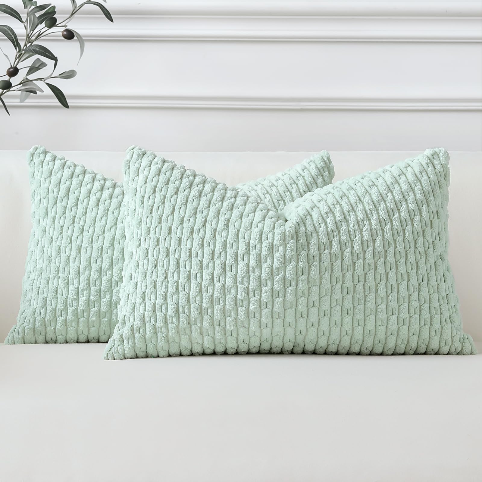 Sungeek Set of 2 Light Green Soft Corduroy Decorative Cushion Covers Boho Striped Throw Pillow Covers for Sofa Couch Living Room Patio Farmhouse Home Decor Pillowcases 40x60cm