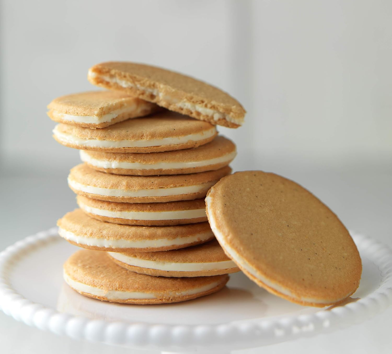 GLACIEL Milk! ~口の中に広がるミルク感がたまらない、あとを惹く美味しさ~「ラングドシャ」