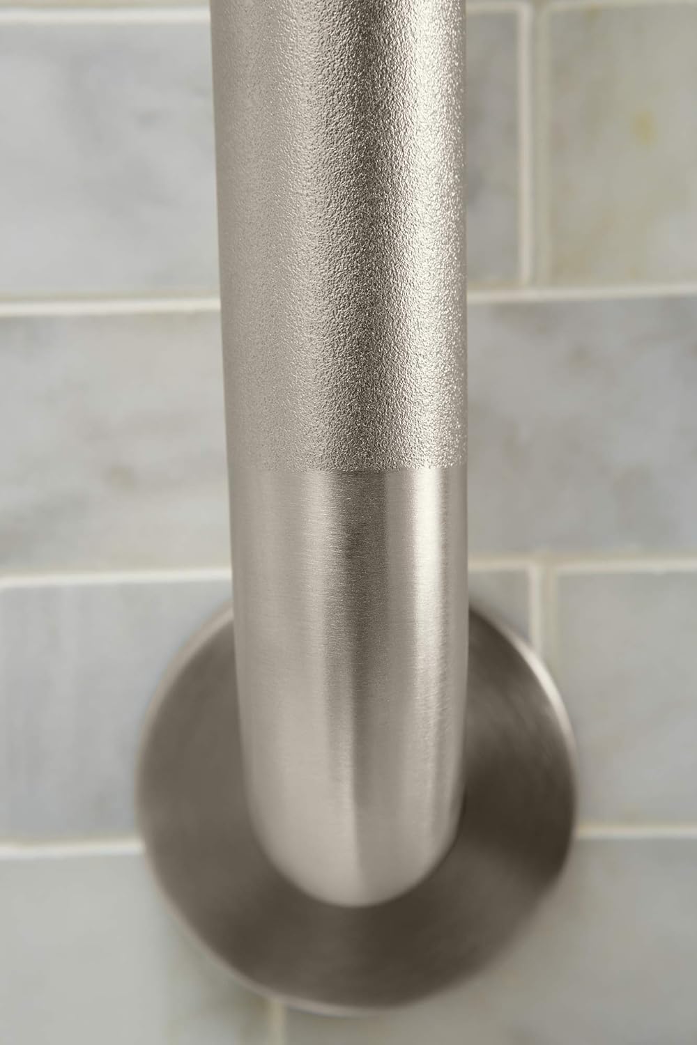 Moen R8732P Home Care Bathroom Safety 32-Inch Grab Bar with Concealed Screws, Peened: Home Improvement