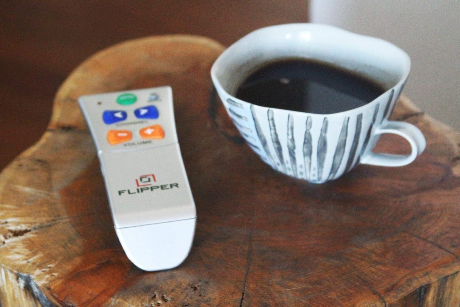 Flipper Big Button TV Remote for Elderly - Universal Simple to Read, Proprietary Favorite Channels, Supports IR TVs, Cable, Satellite & Soundbars -: Electronics