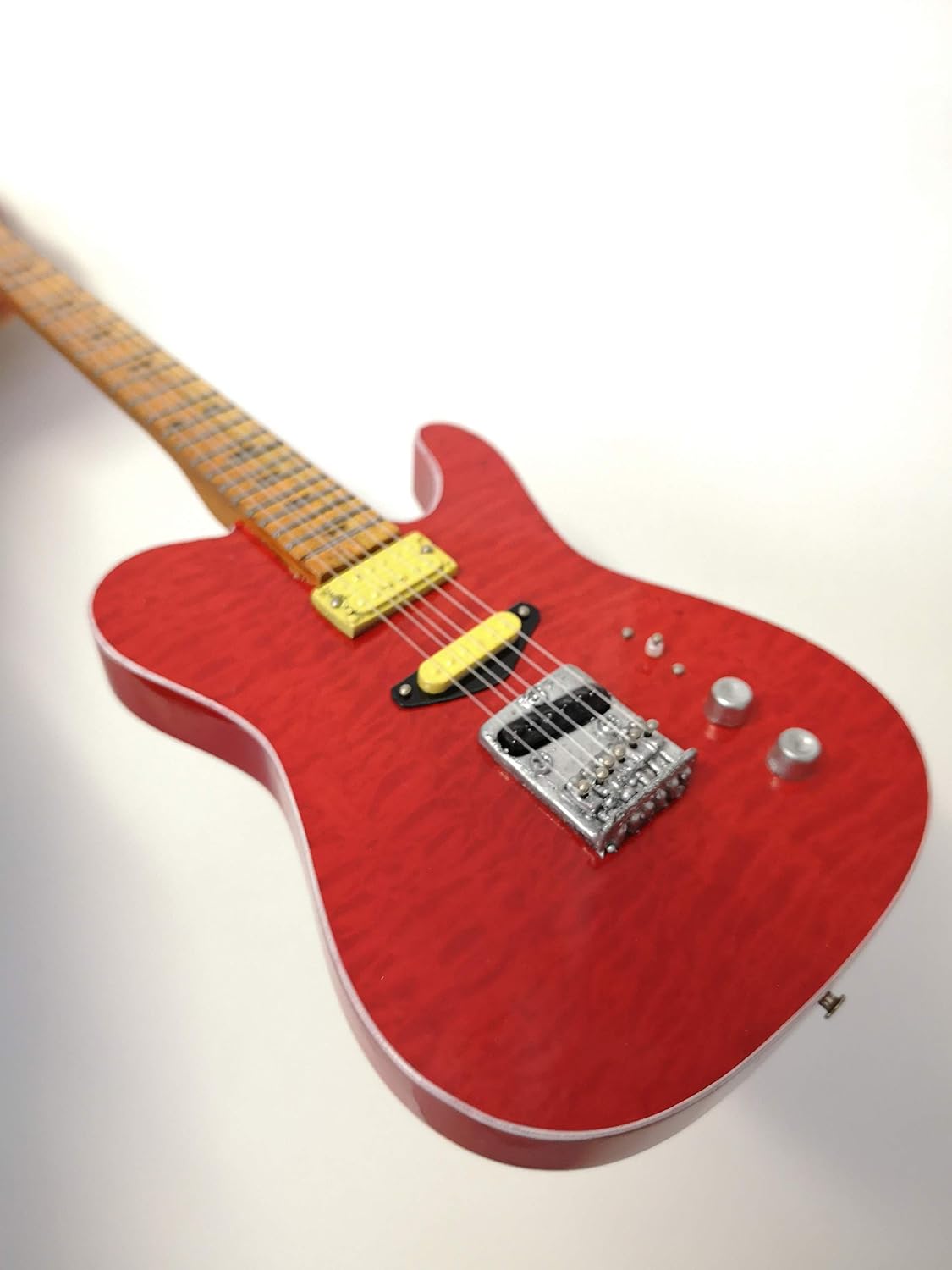 Jerry Reed: Red AAA, Miniature Guitar Replica, Music Gifts, Handmade Ornamental 1/4 Scale, Includes a Display Box - Image 3