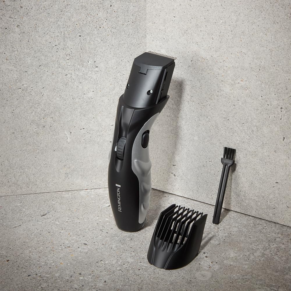 Remington Barttrimmer Herren [selbstschärf. Keramik Klingen/0,4-18mm] Bartschneider Set (Einstellrad mit 9 Längeneinstellungen ab 1,5mm, Netz-/Akkubetrieb, LED Ladeanzeige, Langhaarschneider) MB320C 4