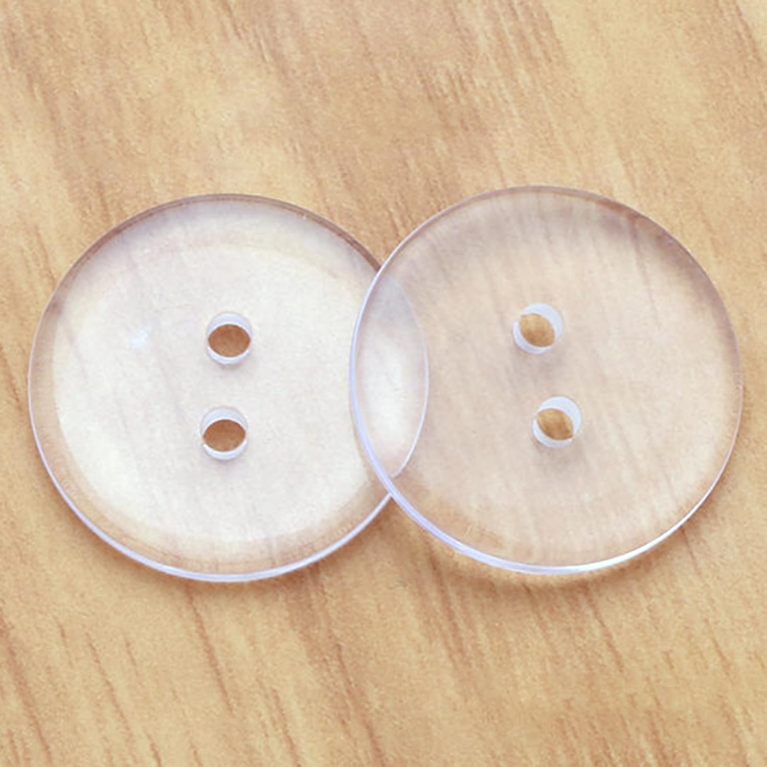 100 pcs Clear Buttons Smooth Round Finish - 18mm Ideal for Sewing, Crafting, DIY Cards and Ornaments etc (Clear, 100pcs)