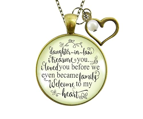 meaningful necklace for daughter