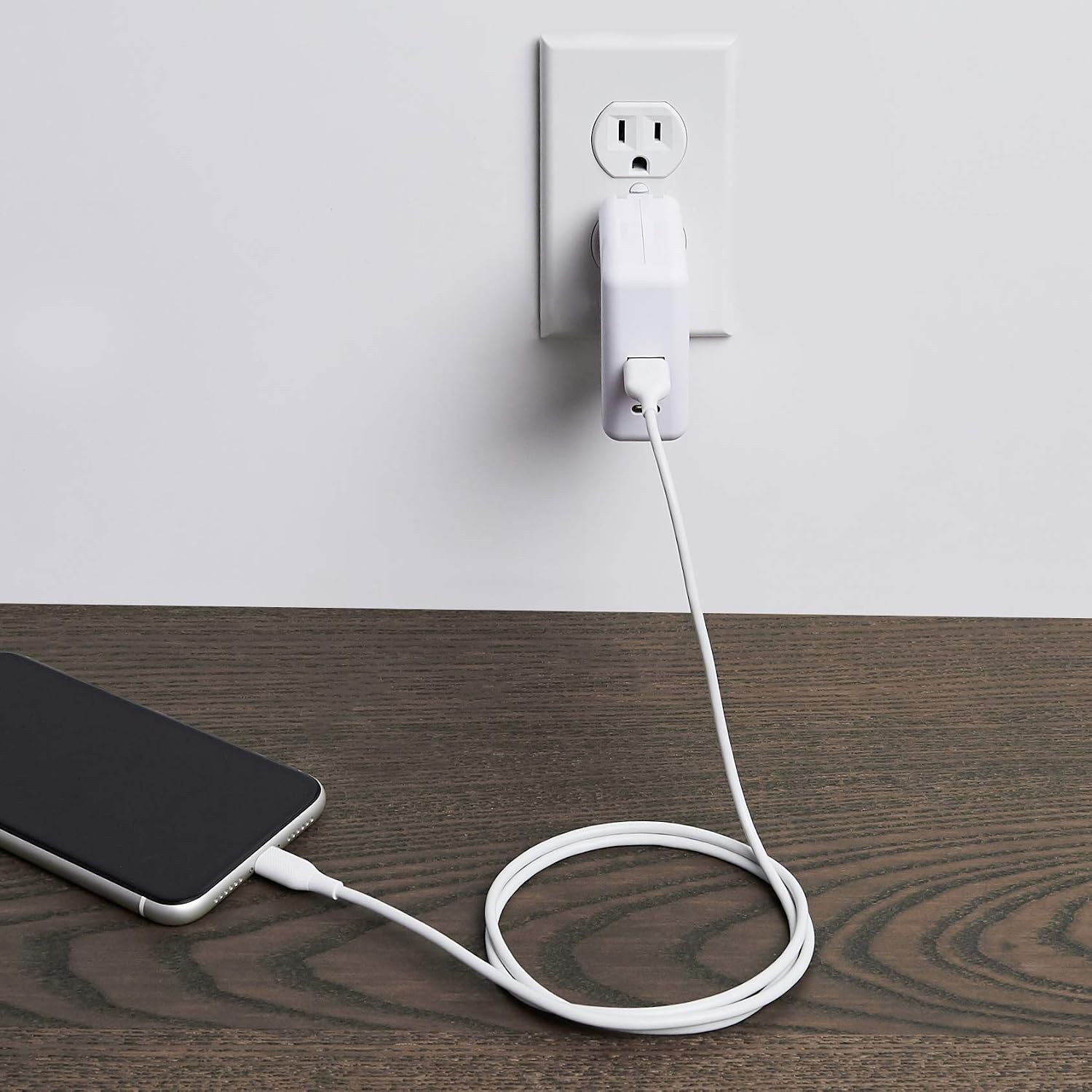 Amazon Basics Lightning to USB A Cable - MFi Certified iPhone Charger, White, 0.9 m - Image 5