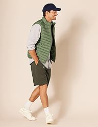 Amazon Essentials Men's Classic-Fit 9" Chino