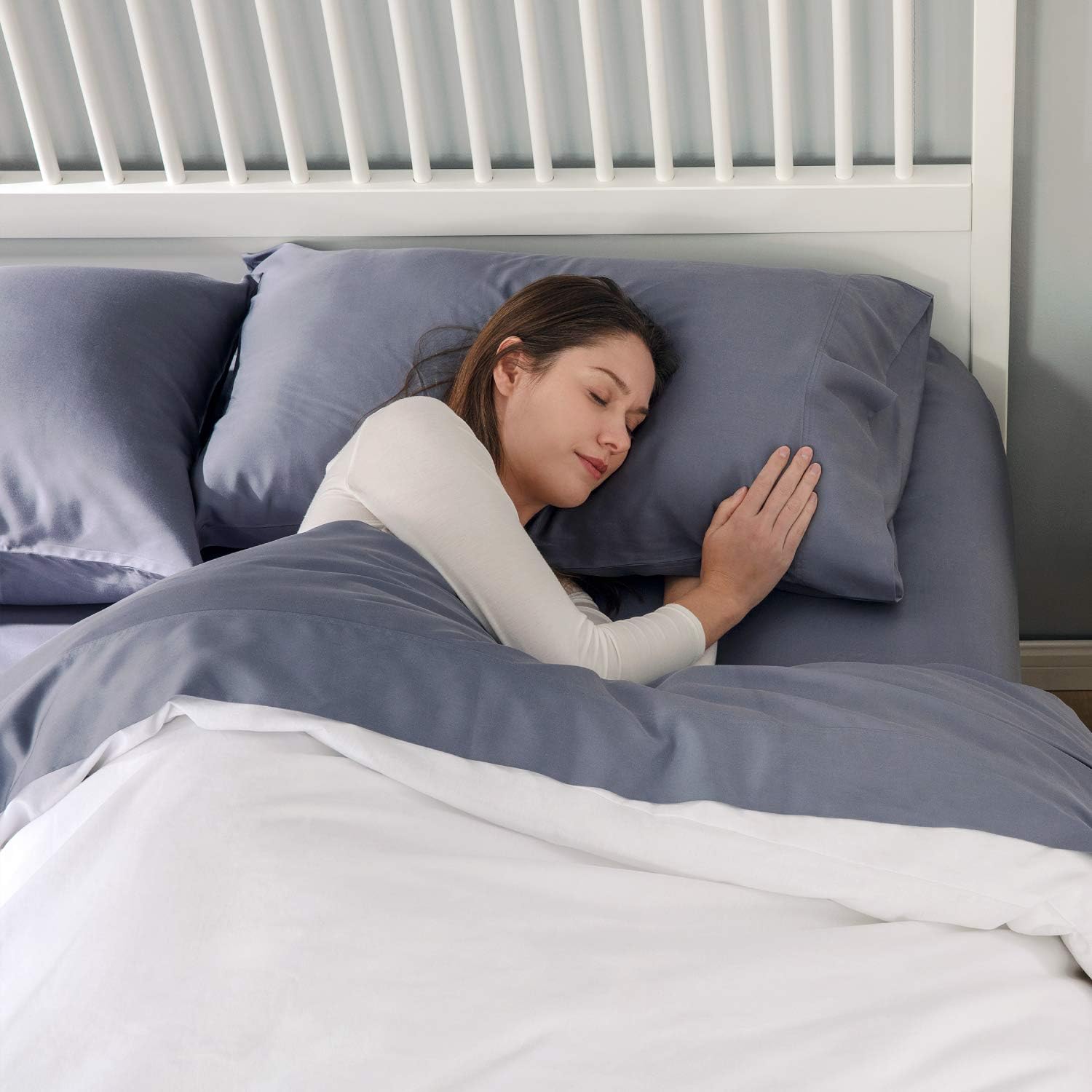 Bedsure 100% Bamboo Sheets Queen Size Cooling Sheets Deep Pocket Bed Sheets-Super Soft Hypoallergenic,Breathable - 4 Pieces 1 Fitted Sheet with 16 Inches, 1 Flat Sheet, 2 Pillowcases-Grey: Home & Kitchen