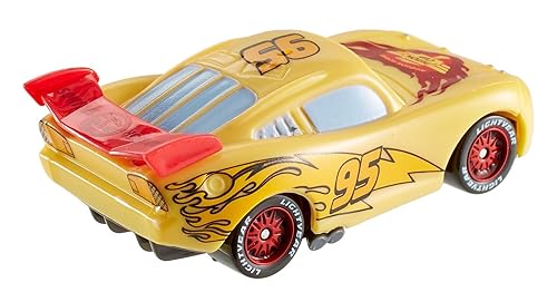 Disney Cars Toys Color Changers Lightning McQueen Vehicle in Saudi