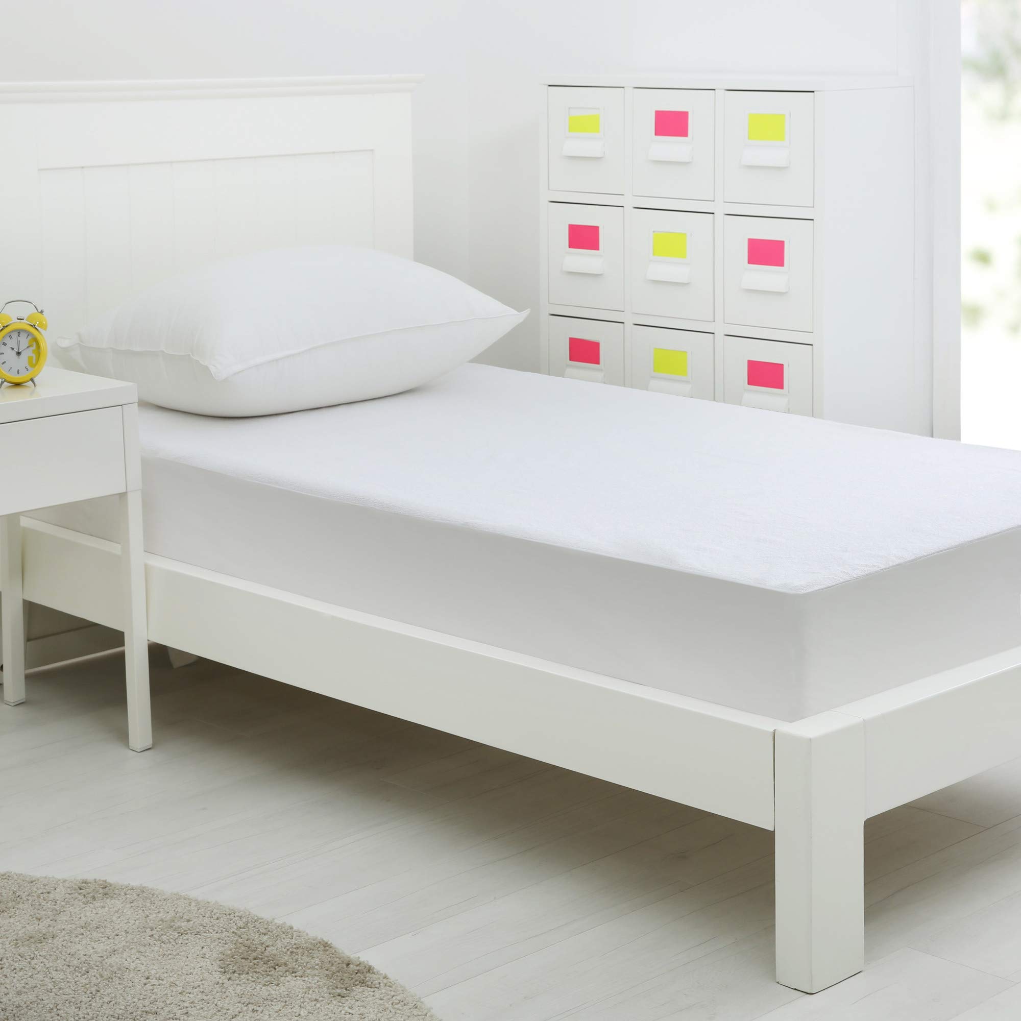 COMFORTNIGHTS® Waterproof Terry Towelling Mattress Protector Single 90cms x 190cms