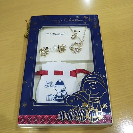 Amazon カラーデパート クリスマス スヌーピー ネックレス イヤリング ポーチ セット ユニバ Yui ネックレス ホビー