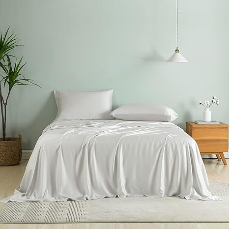 Amazon Hyaline Home ビスコース100 竹製ベッドシーツ クイーンサイズ シルキーソフト 通気性 冷却 フィットシーツセット ディープポケット 16インチ シルバーグレー クイーン 寝具カバー シーツ オンライン通販