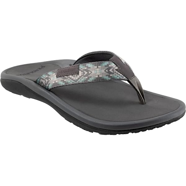 Amazon.com | Pendleton Men display picture 2