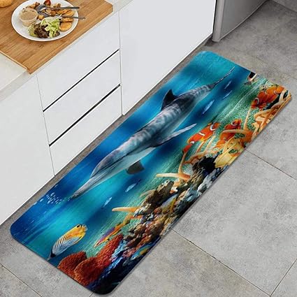 Amazon Eilanna キッチンラグ イルカブルーバブル金魚珊瑚海底砂の世界 滑り止め台所マット 耐磨耗性快適なフローリングのドアマット フロアマット 家 オフィス 流し 掃除易い 台所マット 45 X 1 Eilanna 玄関マット