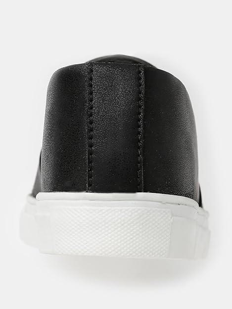 roadster sneakers for women