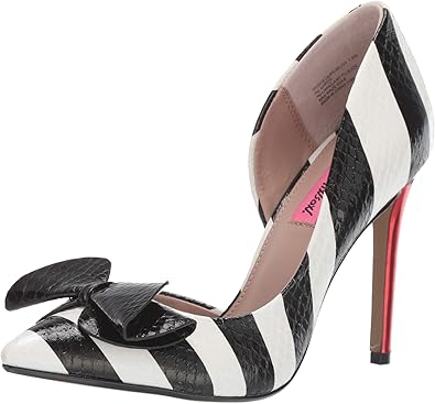 betsey johnson remy pump