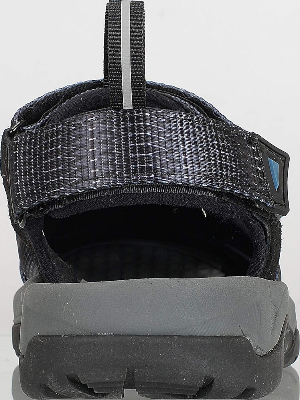 E-SS515C Clipless Sandal: Clothing