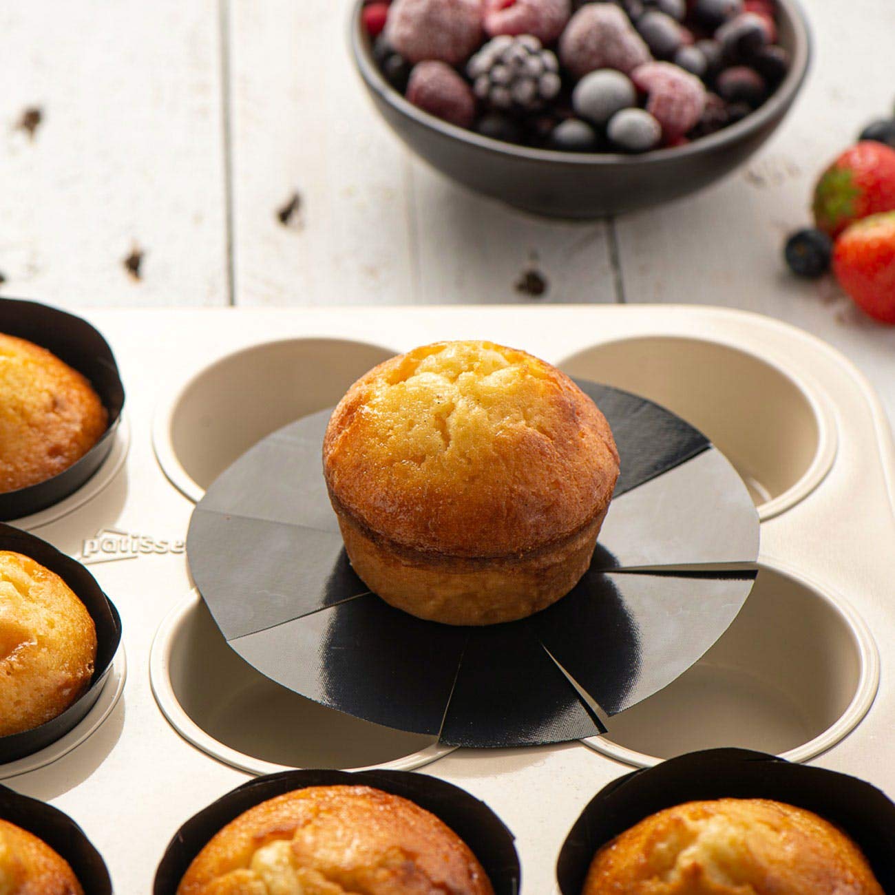 NoStik Muffin Cupcake Cake Tin Liners : 5 cm : Reusable : Pack of 12, Black