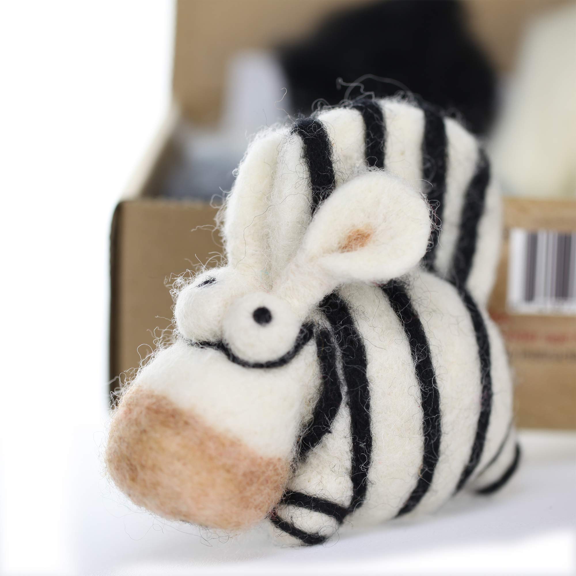 Woolbuddy Needle Felting Kit for Beginners Adults, Zebra Felt Animal DIY Project, Complete Kit with Wool, Two Needles, and Step Guide
