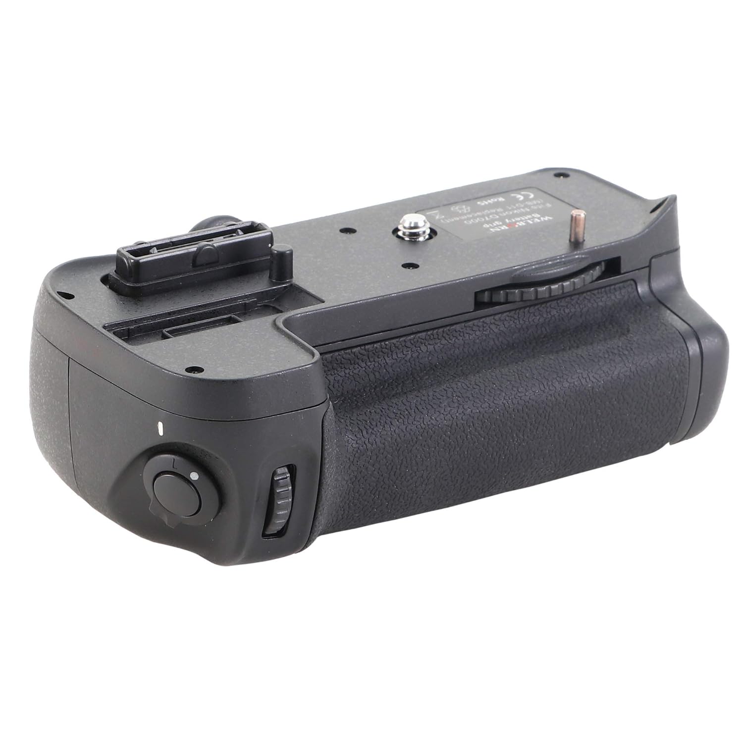 Buy WELBORN MBD11 Battery Grip for Nikon D7000 with IR Remote Online
