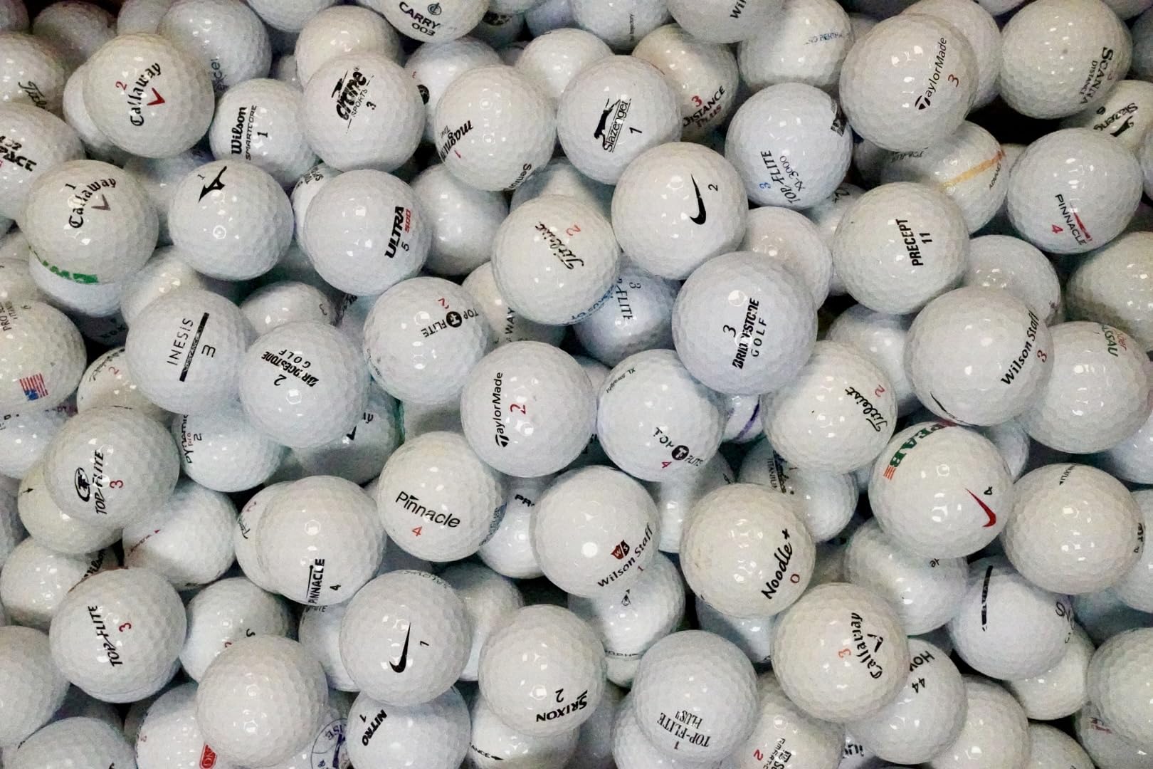 Lakeballs 100 Assorted Practice & Play golf balls