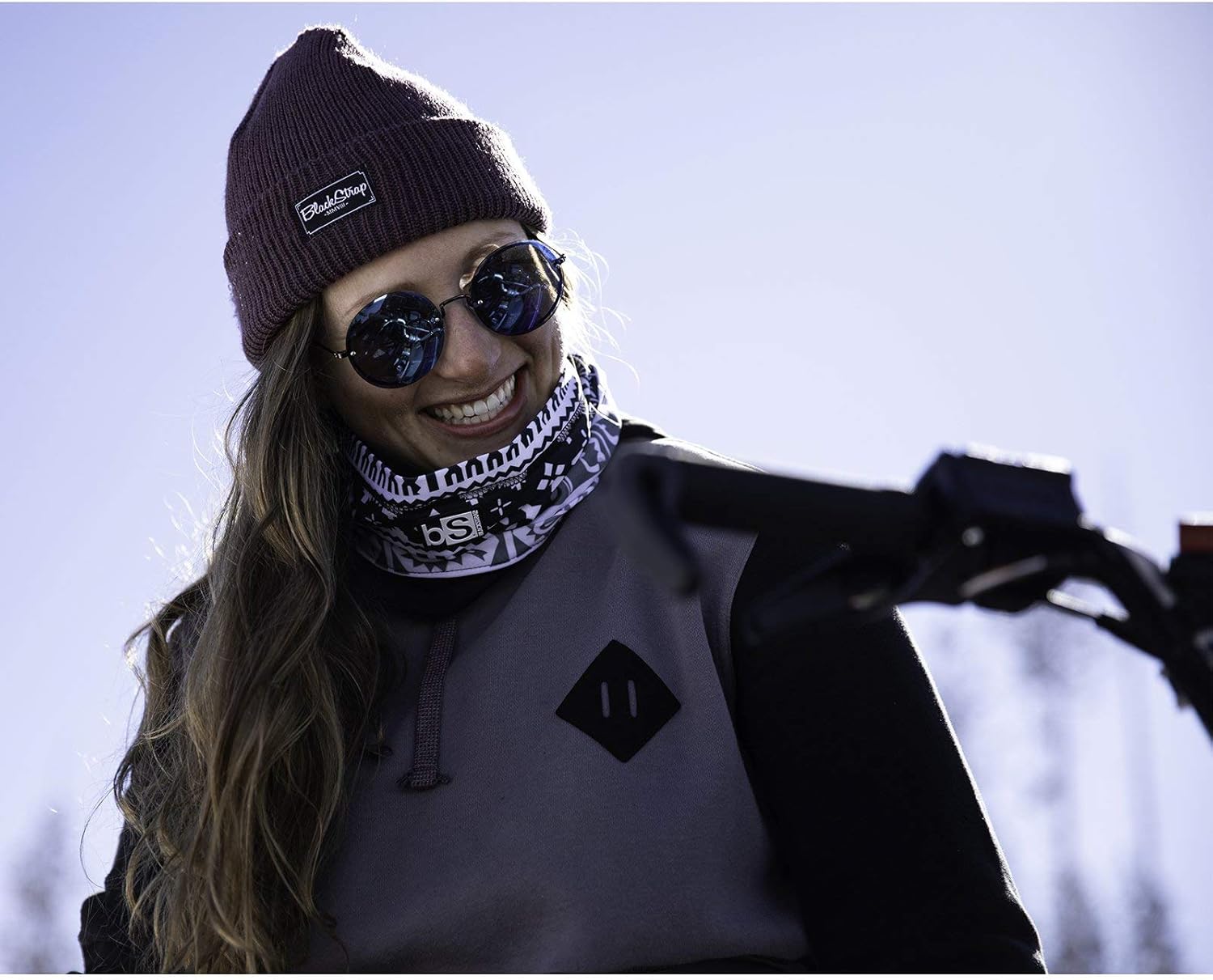BlackStrap The Tube, Dual Layer Cold Weather Neck Gaiter and Warmer for Men and Women, Black: Sports & Outdoors