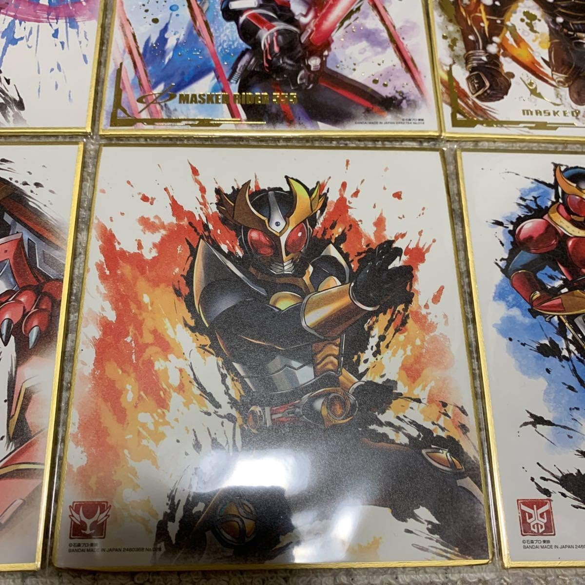 最新人気 中古 仮面ライダー 色紙art 響鬼 555 龍騎 アギト クウガ 金箔 B085qgpv3q