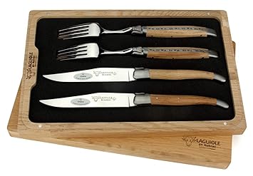 Laguiole en Aubrac - 2 Steakmesser und 2 Gabeln im Set - Griff Eichen-Holz - Original Frankreich mit Zertifikat
