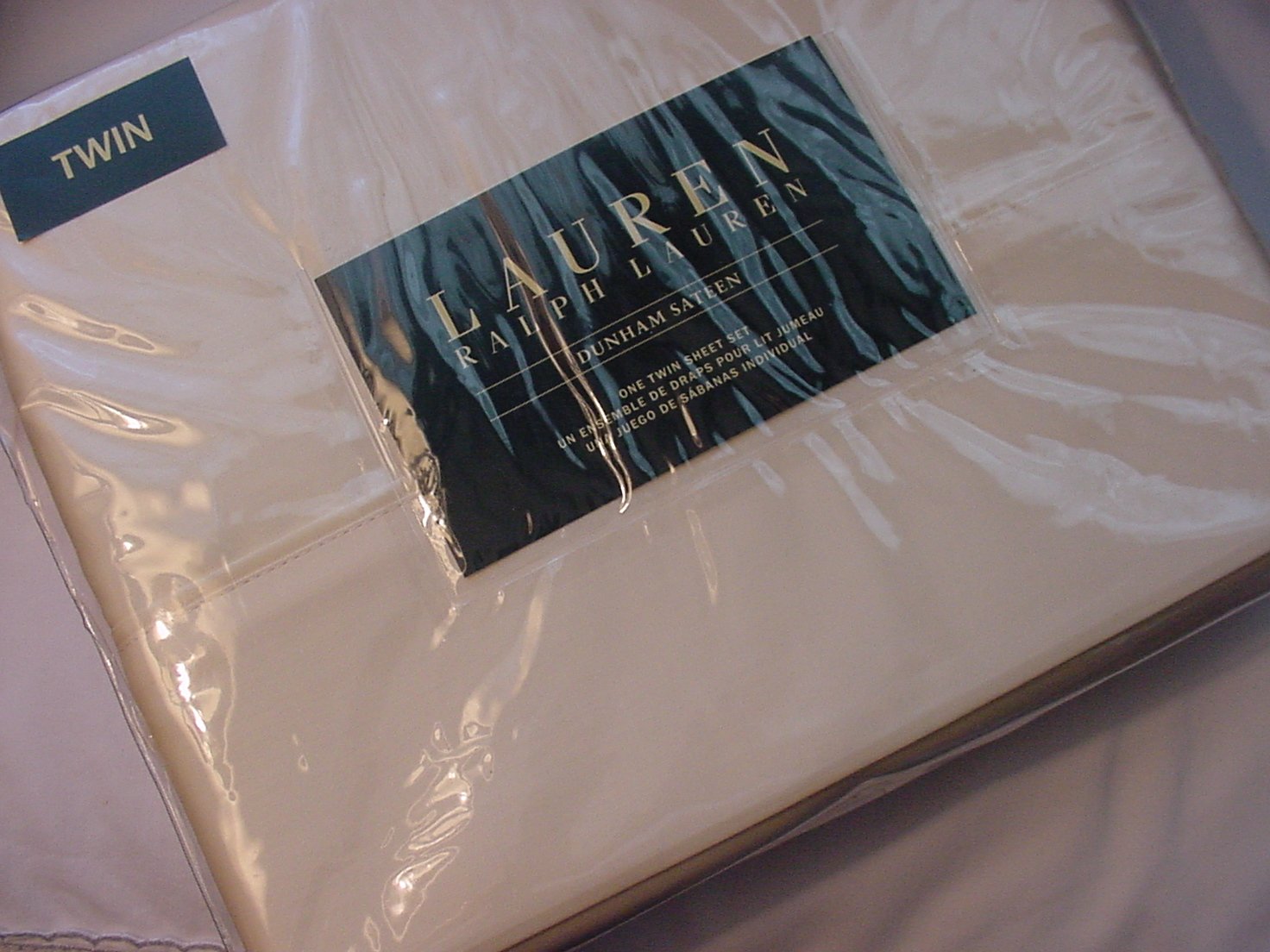 Ralph Lauren Lauren Dunham Daffodil Pale Yellow Sheet Set Twin