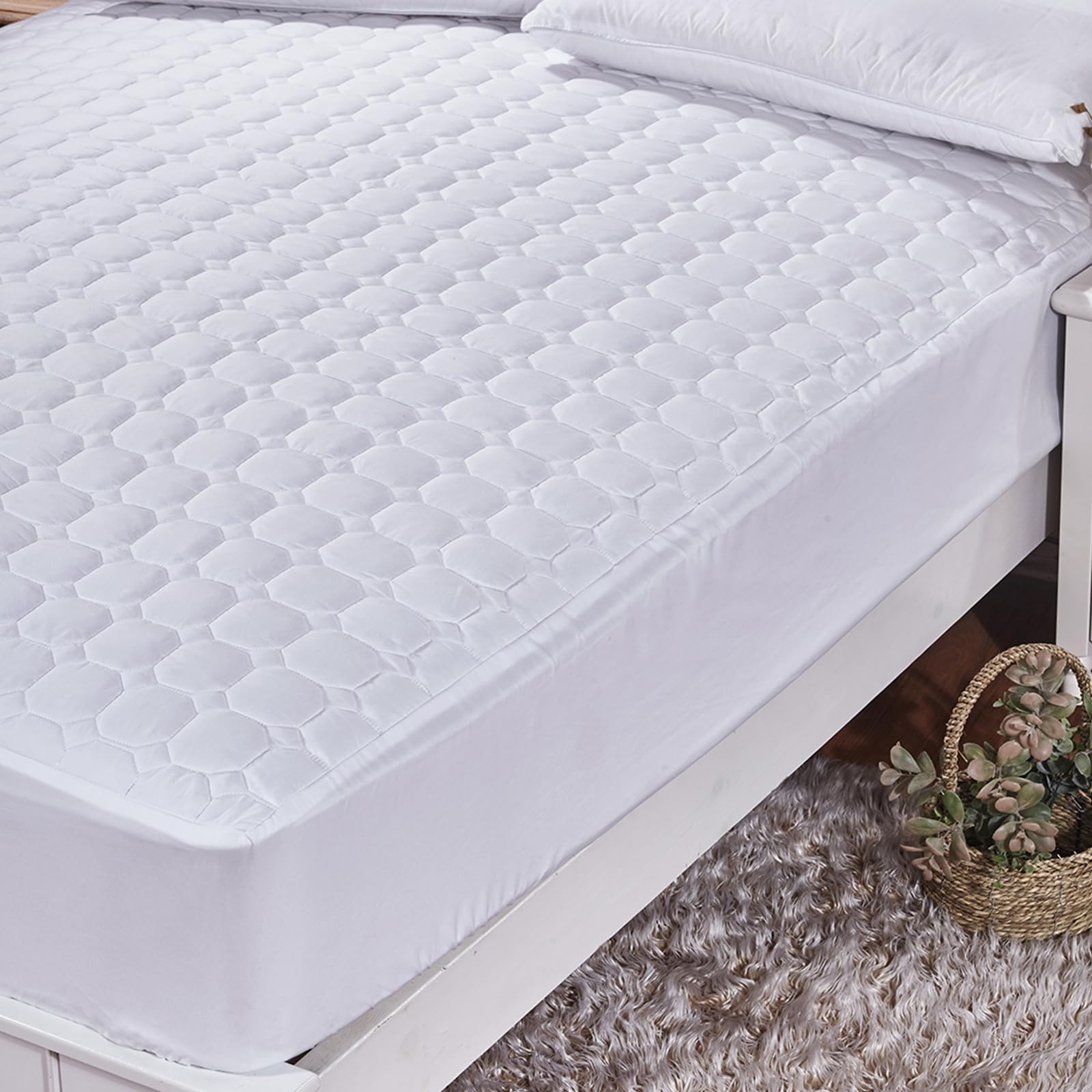 Good Nite Mattress Protector Quilted Mattress Topper Mattress Cover Pads 25cm Deep Machine Washable (White, Super King)