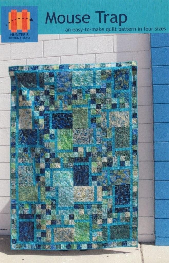 Amazon Com Mouse Trap Quilt Pattern Fat Quarter Friendly 4 Sizes Lap To King Home Kitchen