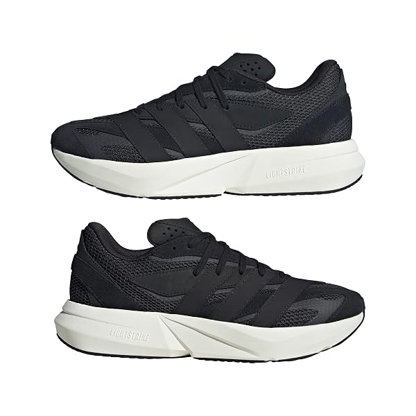 ADIDAS MEN’S LIGHTBLAZE, BLACK/BLACK/OFF WHITE, 4