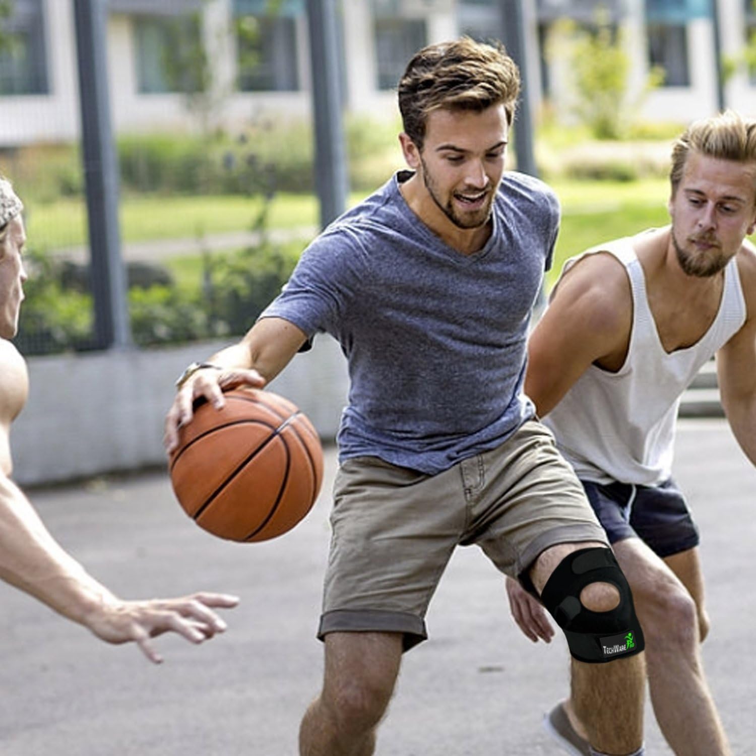 TechWare Pro Knee Brace Support - Relieves ACL, LCL, MCL, Meniscus Tear, Arthritis, Tendonitis Pain. Open Patella Dual Stabilizers Non Slip Comfort Neoprene. Adjustable Bi-Directional Straps - 4 Sizes: Sports & Outdoors
