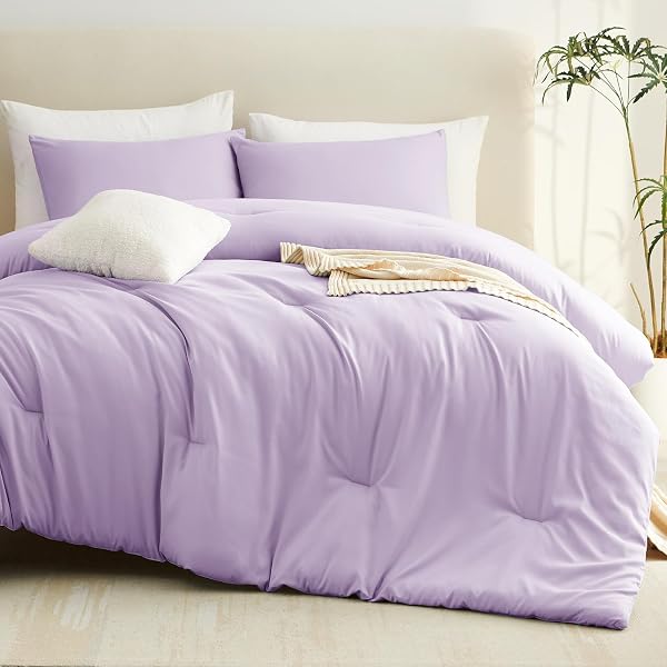 COZYLUX FULL SIZE COMFORTER SET LAVENDER, 3 PIECES LIGHTWEIGHT DOWN ALTERNATIVE QUILTED BEDDING SETS, LIGHT PURPLE ALL SEASONS BREATHABLE SOLID COMFORTER WITH 2 PILLOWCASES, SOFT BED SET FOR BEDROOM