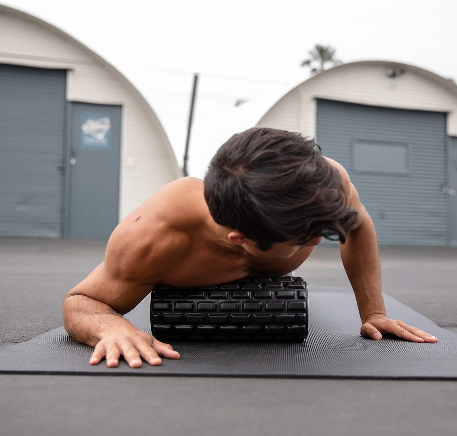 U.S. Army Foam Roller - Deep Tissue Massage Roller for Trigger Point Release on Muscles - Black: Sports & Outdoors