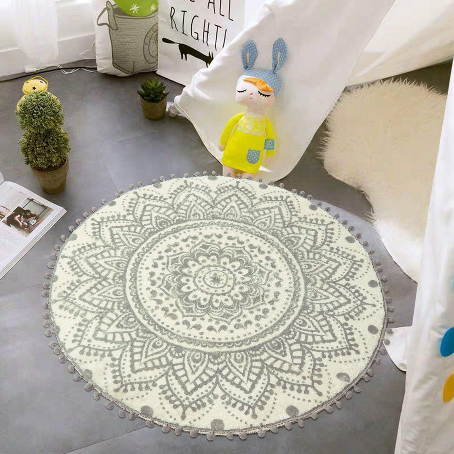 Uphome Boho Round Rug for Bedroom 3