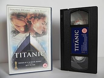 Titanic Vhs Import Allemand Leonardo Dicaprio Kate Winslet Billy Zane Kathy Bates Frances Fisher Gloria Stuart Bill Paxton Bernard Hill David Warner Victor Garber Jonathan Hyde Suzy Amis James Cameron Leonardo Dicaprio